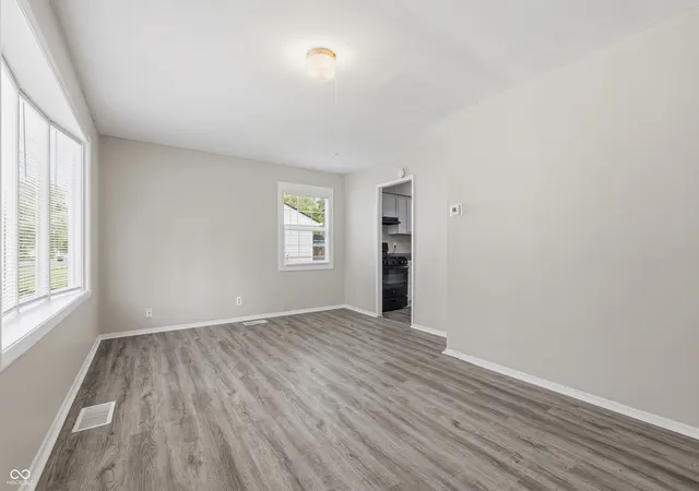 3rd image of 7359 E 53Rd St, Indianapolis, IN 46226 | MLS# 22105515