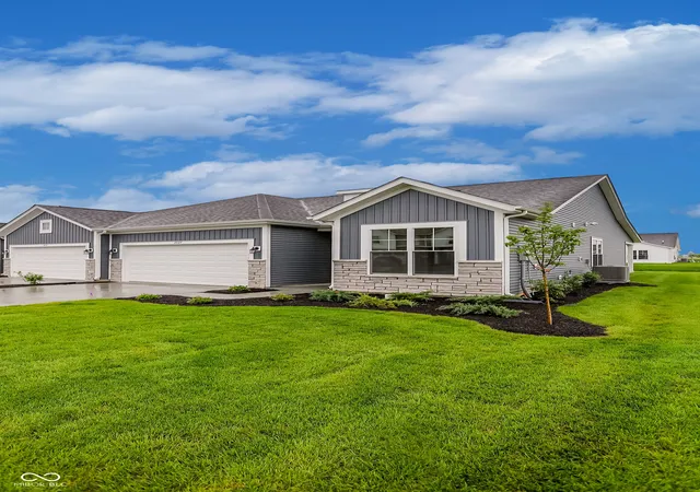 5th image of 2027 Foothill Dr, Greenfield, IN 46140 | MLS# 22105527