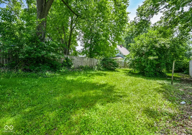 Photo 2 of Land for sale at 2310 Coyner Ave, Indianapolis, IN 46218 | MLS# 22105528 | Listing updated on 2026-06-26
