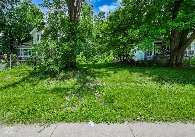 Photo 3 of Land for sale at 2310 Coyner Ave, Indianapolis, IN 46218 | MLS# 22105528 | Listing updated on 2026-06-26