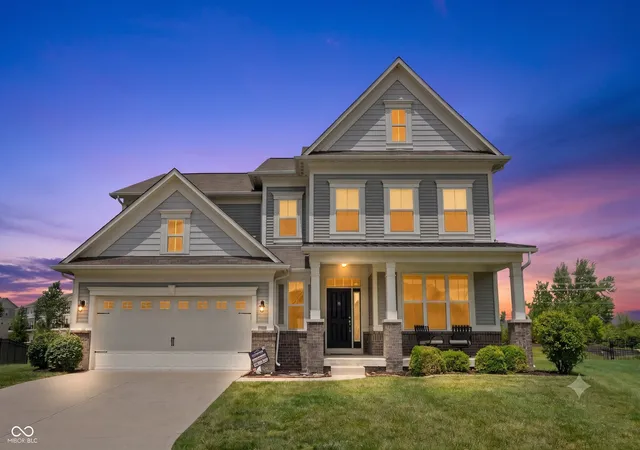 1st image of 7727 Tanager Ct, Zionsville, IN 46077 | MLS# 22105563