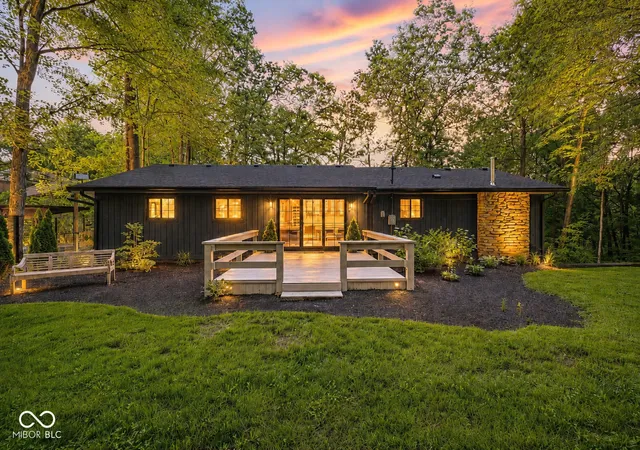 2nd image of 9220 Sandbury Rd, Indianapolis, IN 46256 | MLS# 22105577