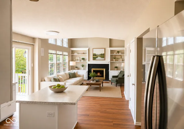 Photo 4 of Single family home for sale at 19408 Amber Way, Noblesville, IN 46060 | MLS# 22105631 | Listing updated on 2026-08-30