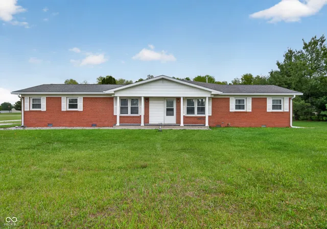 2nd image of 4410 S 00 Ew, Kokomo, IN 46902 | MLS# 22105655