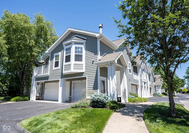 1st image of 1112 Shadow Ridge Rd, Carmel, IN 46280 | MLS# 22105697