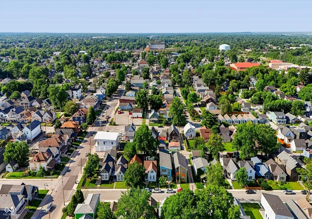 Photo 39 of Single family home for sale at 433 Parkway Ave, Indianapolis, IN 46225 | MLS# 22105717 | Listing updated on 2026-09-03