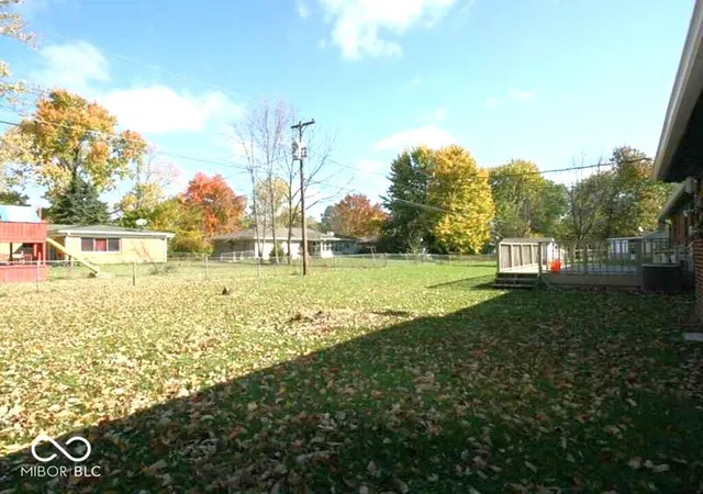 Photo 3 of Single family home for sale at 6634 N Oakview Dr, Indianapolis, IN 46278 | MLS# 22105730 | Listing updated on 2026-09-19