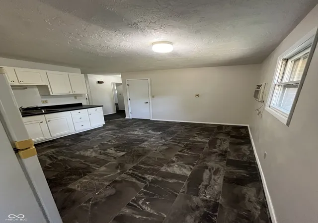3rd image of 111 Darin Ct, Anderson, IN 46012 | MLS# 22105746