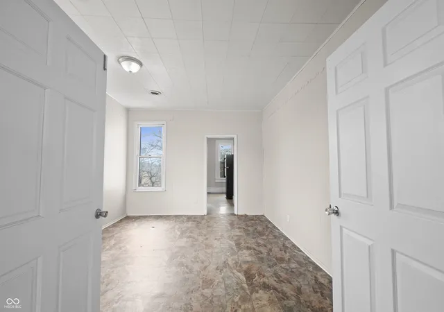 2nd image of 131 W 13th St, Anderson, IN 46016 | MLS# 22105747