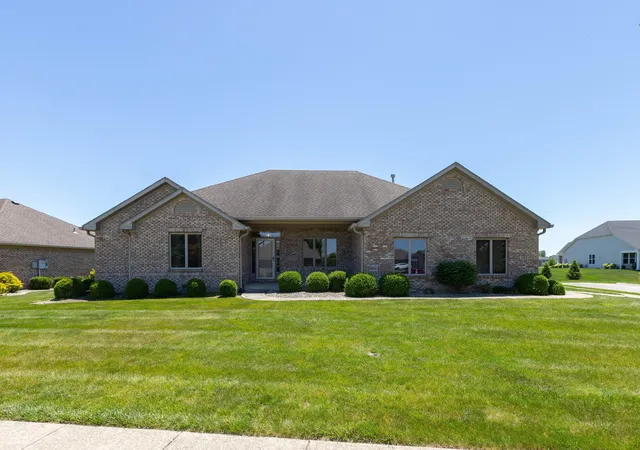 1st image of 1185 Spencer Dr, Brownsburg, IN 46112 | MLS# 22105772