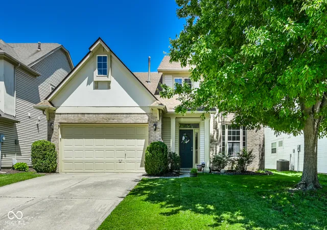 Photo 1 of Single family home for sale at 3586 Seminole Dr, Carmel, IN 46032 | MLS# 22105796 | Listing updated on 2026-09-22
