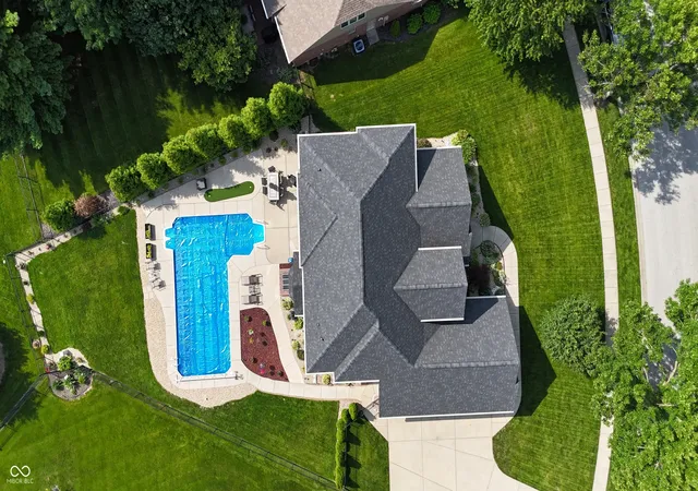 5th image of 1772 Wedgewood Dr, Greenwood, IN 46143 | MLS# 22105797