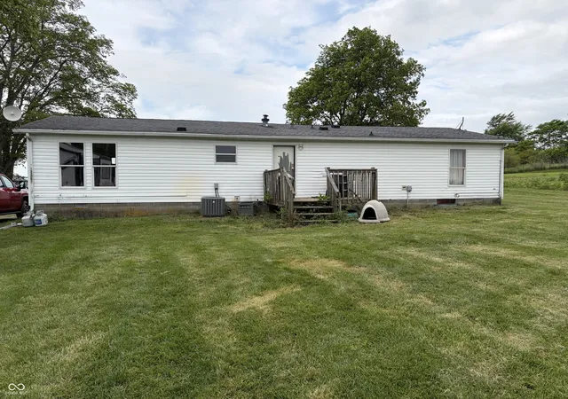 Homes for sale in Lewisville, IN | 11768 N 700 E, Lewisville, IN 47352 | MLS# 22105828