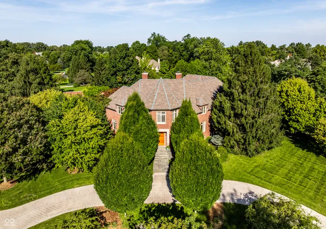 2nd image of 290 Breakwater Dr, Fishers, IN 46037 | MLS# 22105840