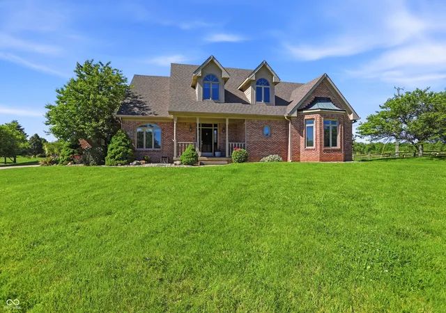 1st image of 11058 Mallard Wy, Indianapolis, IN 46278 | MLS# 22105855