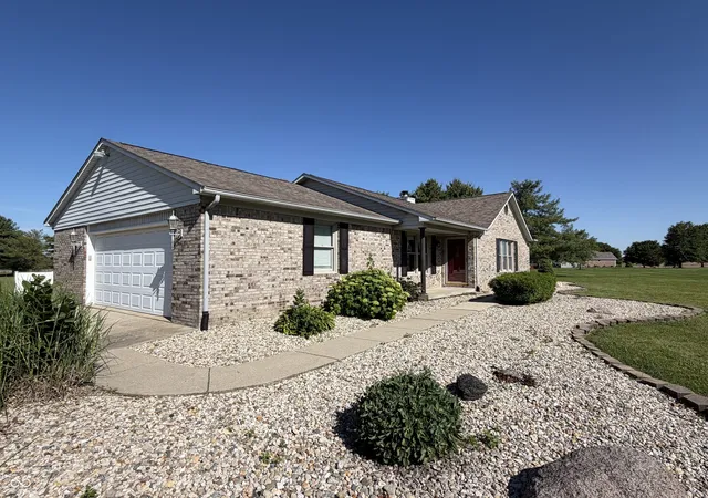 5th image of 1136 Holmes Rd, Lebanon, IN 46052 | MLS# 22105877