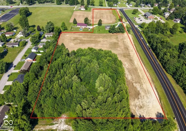 1st image of 1804 N Ewing St, Seymour, IN 47274 | MLS# 22105887
