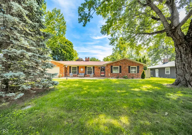 Homes for sale in Anderson, IN | 1641 Hillcrest Ave, Anderson, IN 46011 | MLS# 22105911