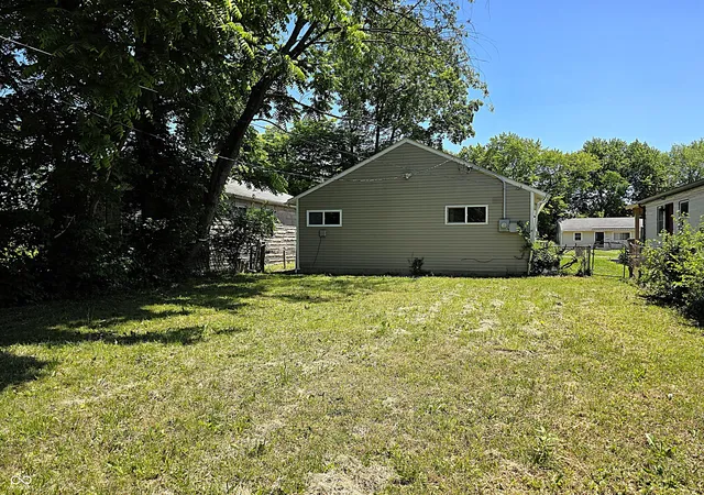 2nd image of 3134 Adams St, Indianapolis, IN 46218 | MLS# 22105958