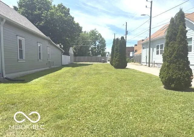Land for sale at 930 Olive St, Indianapolis, IN 46203 | MLS# 22105968