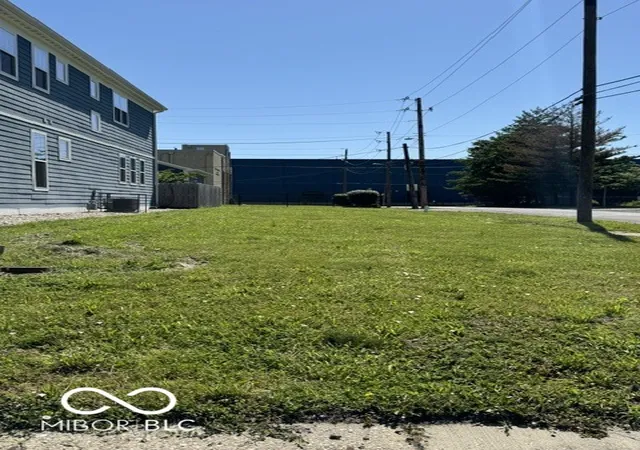 1st image of 2003 Columbia, Indianapolis, IN 46202 | MLS# 22105984