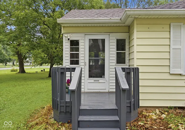 2nd image of 7824 E Hanna Ave, Indianapolis, IN 46239 | MLS# 22105991