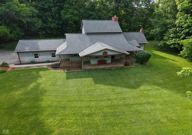 4th image of 530 E County Road 825 N, Bainbridge, IN 46105 | MLS# 22106033
