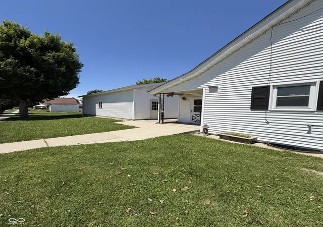 2nd image of 221 S Eastern Ave, Batesville, IN 47006 | MLS# 22106034