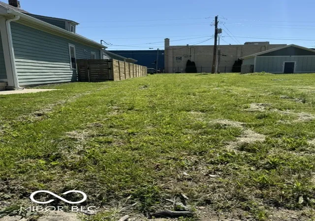1st image of 2011 Columbia Ave, Indianapolis, IN 46202 | MLS# 22106036