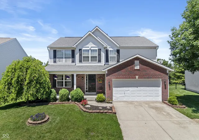 Homes for sale in Indianapolis, IN | 6618 Smithfield Dr, Indianapolis, IN 46237 | MLS# 22106053