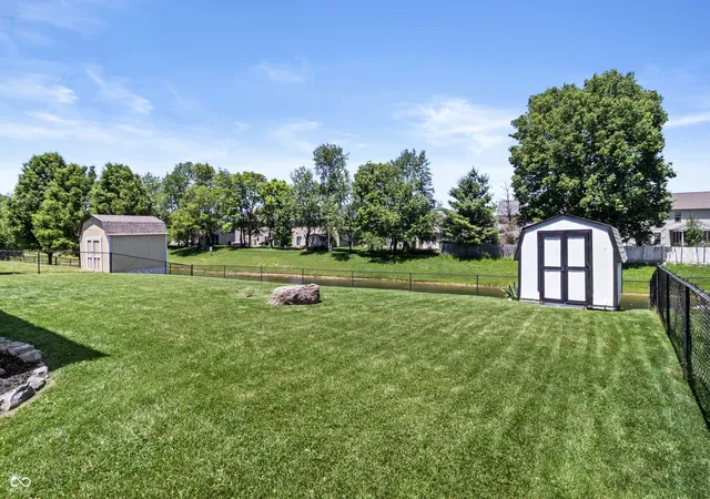 Homes for sale in Indianapolis, IN | 6618 Smithfield Dr, Indianapolis, IN 46237 | MLS# 22106053