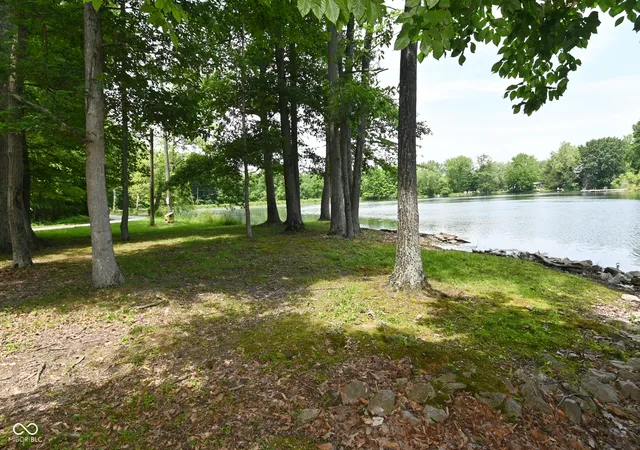 2nd image of 0 N Lower Lake Dr, Martinsville, IN 46151 | MLS# 22106088