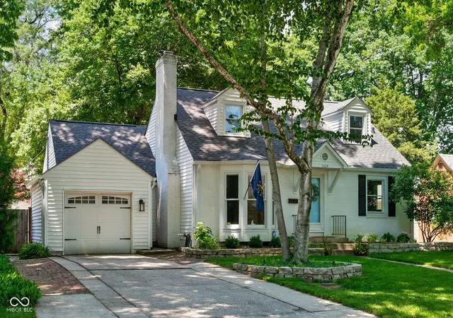 2nd image of 7024 Broadway, Indianapolis, IN 46220 | MLS# 22106105