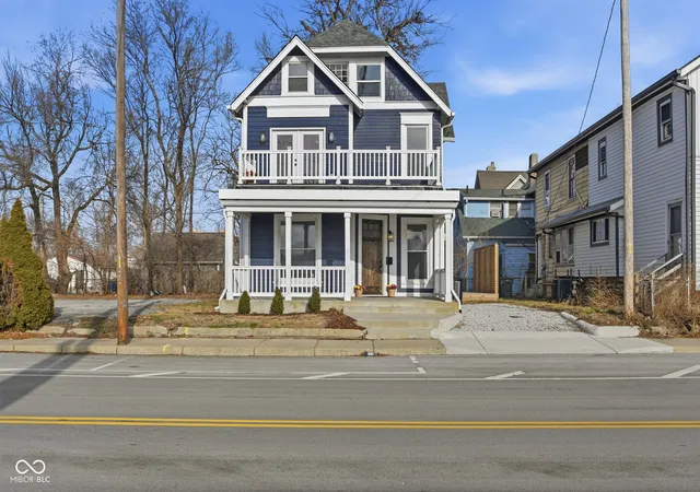 Photo 2 of Single family home for sale at 628 E 22nd Street, Indianapolis, IN 46202 | MLS# 22106116 | Listing updated on 2026-07-18