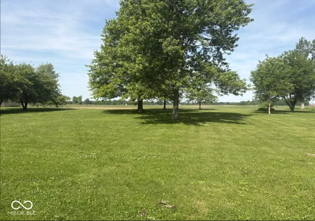 Homes for sale in Sheridan, IN | 22006 Oak Ridge, Sheridan, IN 46069 | MLS# 22106143