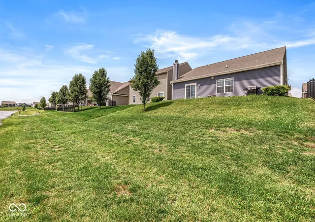 30th image of 5321 Tanglewood Ln, Whitestown, IN 46075 | MLS# 22106173
