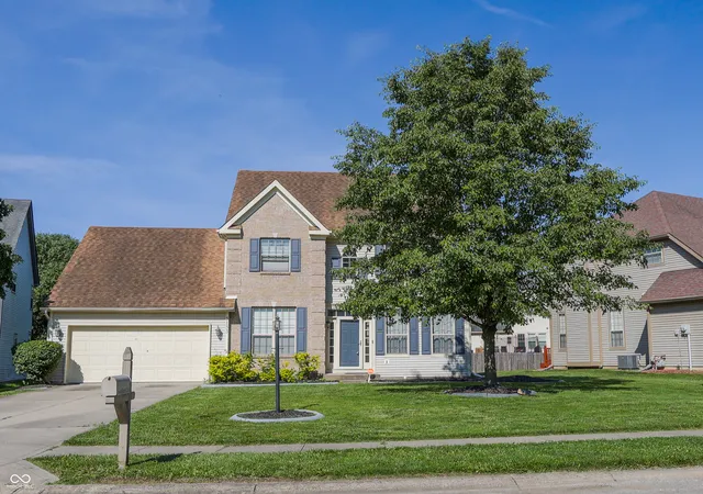 1st image of 3133 Woodlane Ct, Indianapolis, IN 46268 | MLS# 22106208