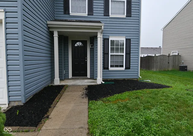 Homes for sale in Whiteland, IN | 647 Hickory Pine Dr, Whiteland, IN 46184 | MLS# 22106227
