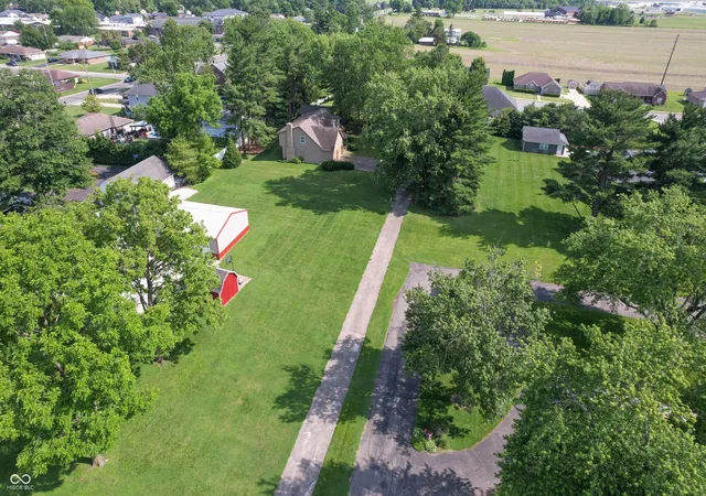 37th image of 1221 S Poplar St, Seymour, IN 47274 | MLS# 22106270