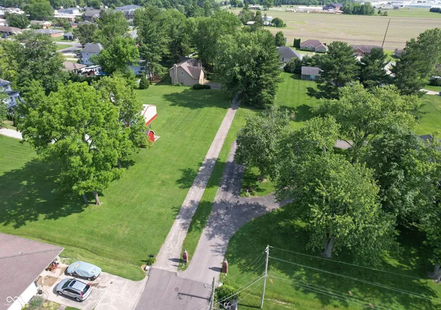 4th image of 1221 S Poplar St, Seymour, IN 47274 | MLS# 22106270