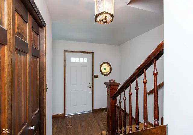 5th image of 1221 S Poplar St, Seymour, IN 47274 | MLS# 22106270