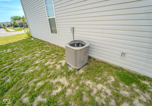 38th image of 1118 Brockton Ct, Greenfield, IN 46140 | MLS# 22106313