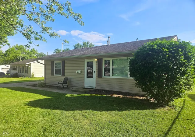 Homes for sale in Whiteland, IN | 514 Elmhurst Pl, Whiteland, IN 46184 | MLS# 22106321