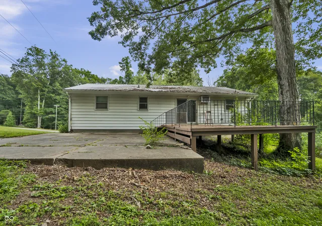 Homes for sale in North Vernon, IN | 209 Long St, North Vernon, IN 47265 | MLS# 22106330