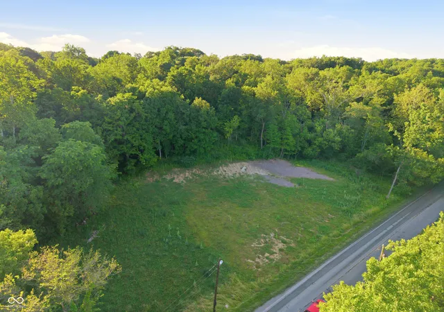 1st image of 9602 Fall Creek Rd, Indianapolis, IN 46256 | MLS# 22106338