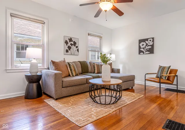 Photo 3 of Sale Pending at 4949 Kingsley Dr, Indianapolis, IN 46205 | MLS# 22106370 | Listing updated on 2026-08-29