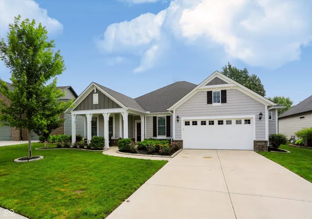 2nd image of 15849 Hush Hickory Bnd, Westfield, IN 46074 | MLS# 22106381
