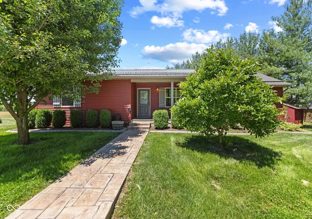 3rd image of 1630 N 400 W, Bargersville, IN 46106 | MLS# 22106408