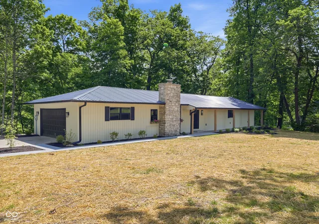 3rd image of 3500 S Burlington, Muncie, IN 47302 | MLS# 22106431