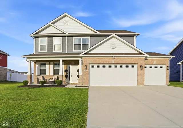 Homes for sale in Whiteland, IN | 181 Thorpe Dr, Whiteland, IN 46184 | MLS# 22106438